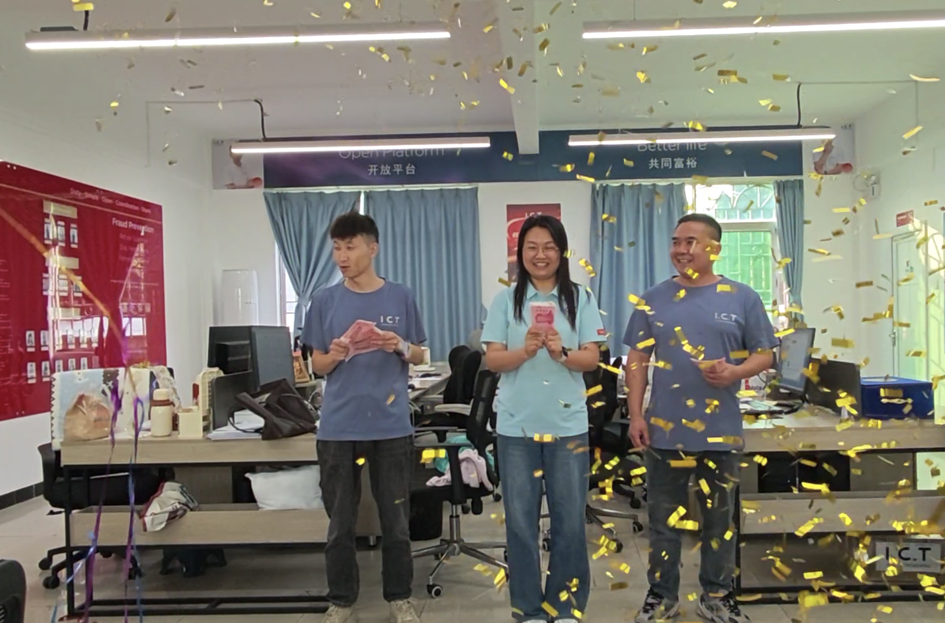 ICT SMT-machine-grote order