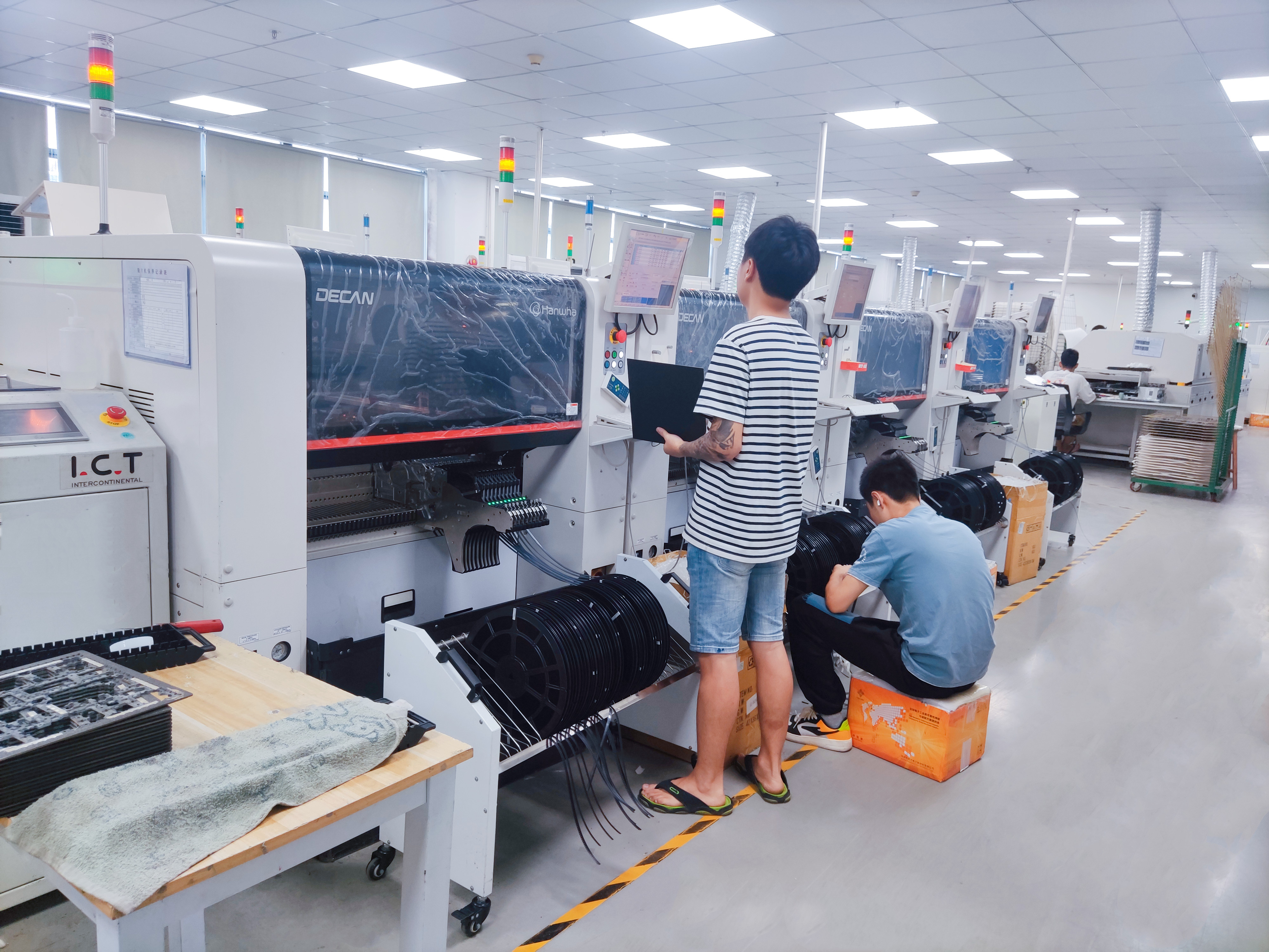 Sunsum SMT pick-and-place-machine