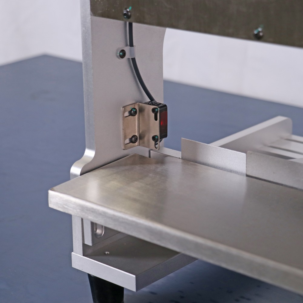 ICT-100A | Desktopmodel PCBA-router 