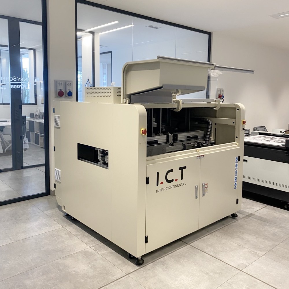 Hoge stabiliteit ICT Toppromotie Selectieve soldeermachine PCB-soldeermachine Goedkope prijs