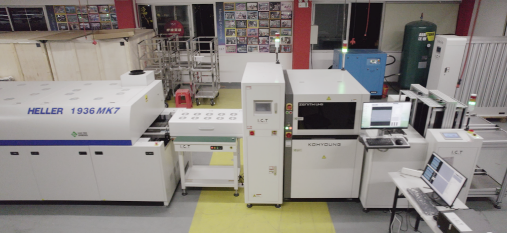 SMT -lijn met Heller Reflow Oven en Kohyoung Aoi