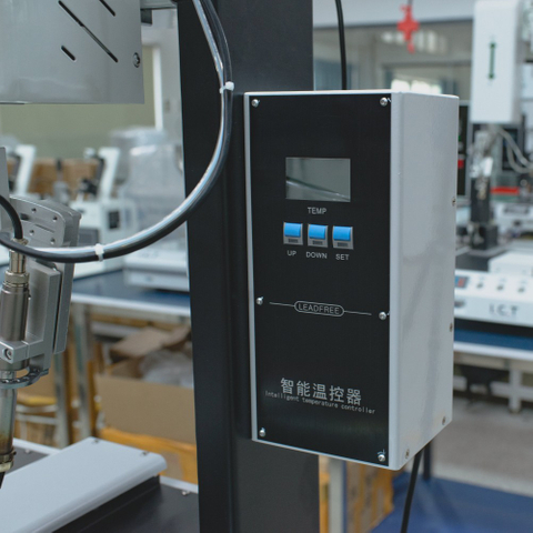 ICT | PCB Automatische soldeerrobot 5 assen