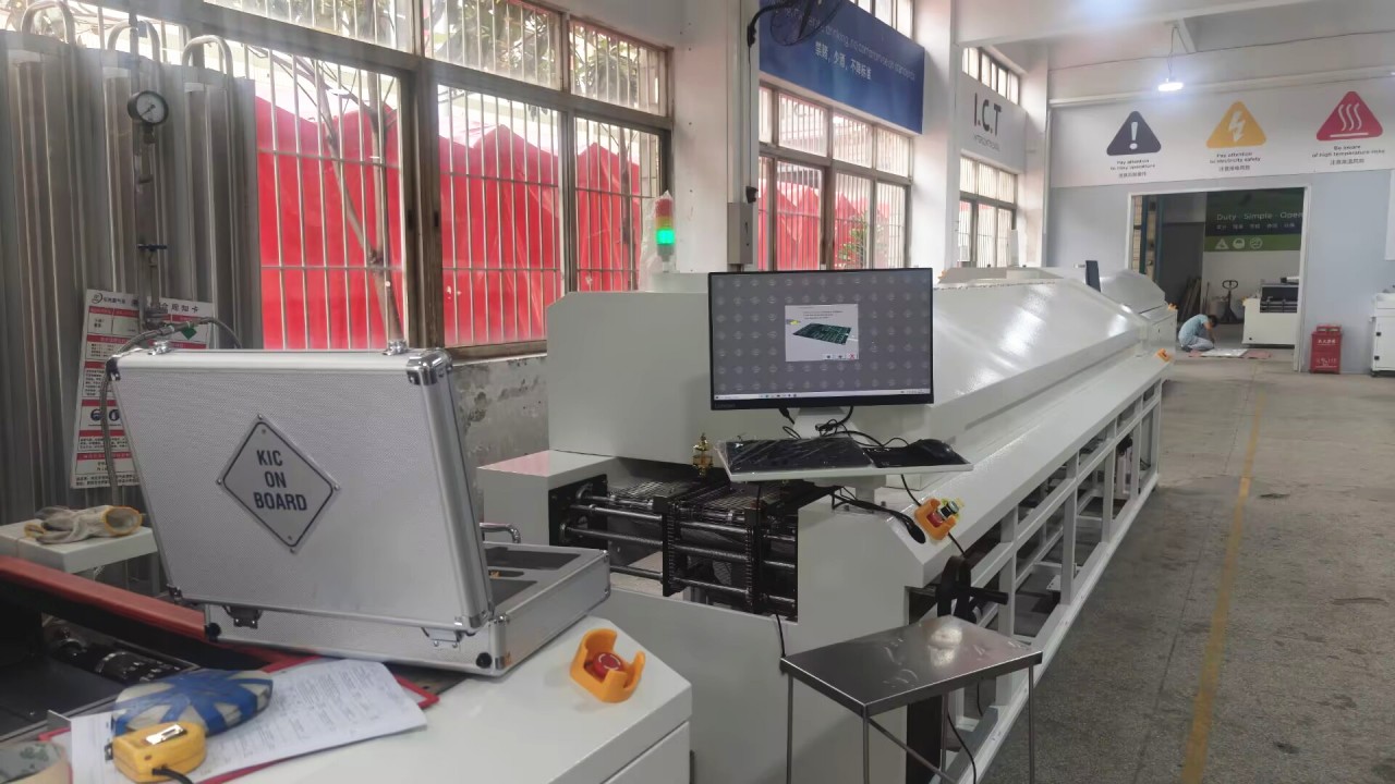 Elke eenheid ondergaat strikte temperatuurcurvetests 02.jpg